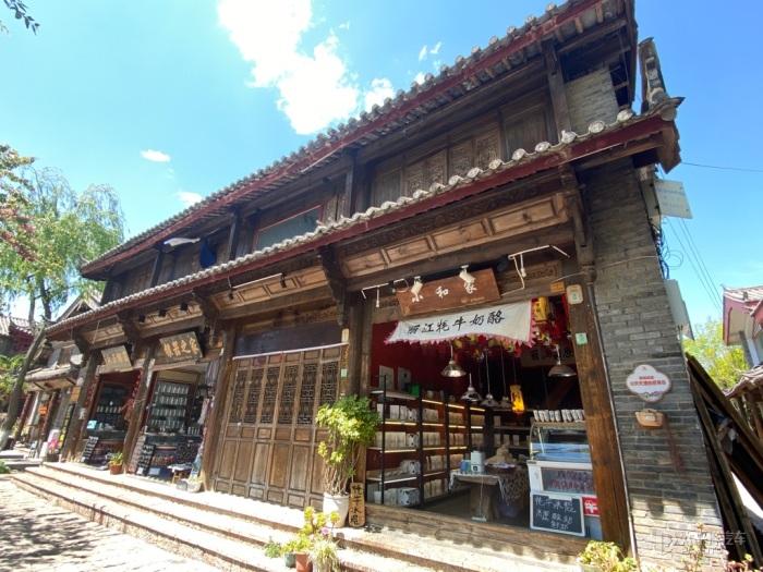 杨丞琳用狗跟李荣浩对比，李荣浩：你到底从哪找这么多狗